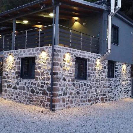 Oneiropetra 3 Mouzaki (Karditsa)
