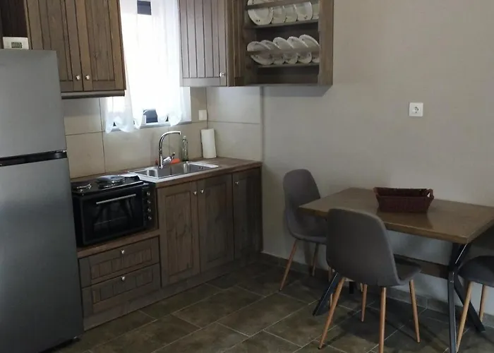 Oneiropetra 3 Apartment Mouzaki